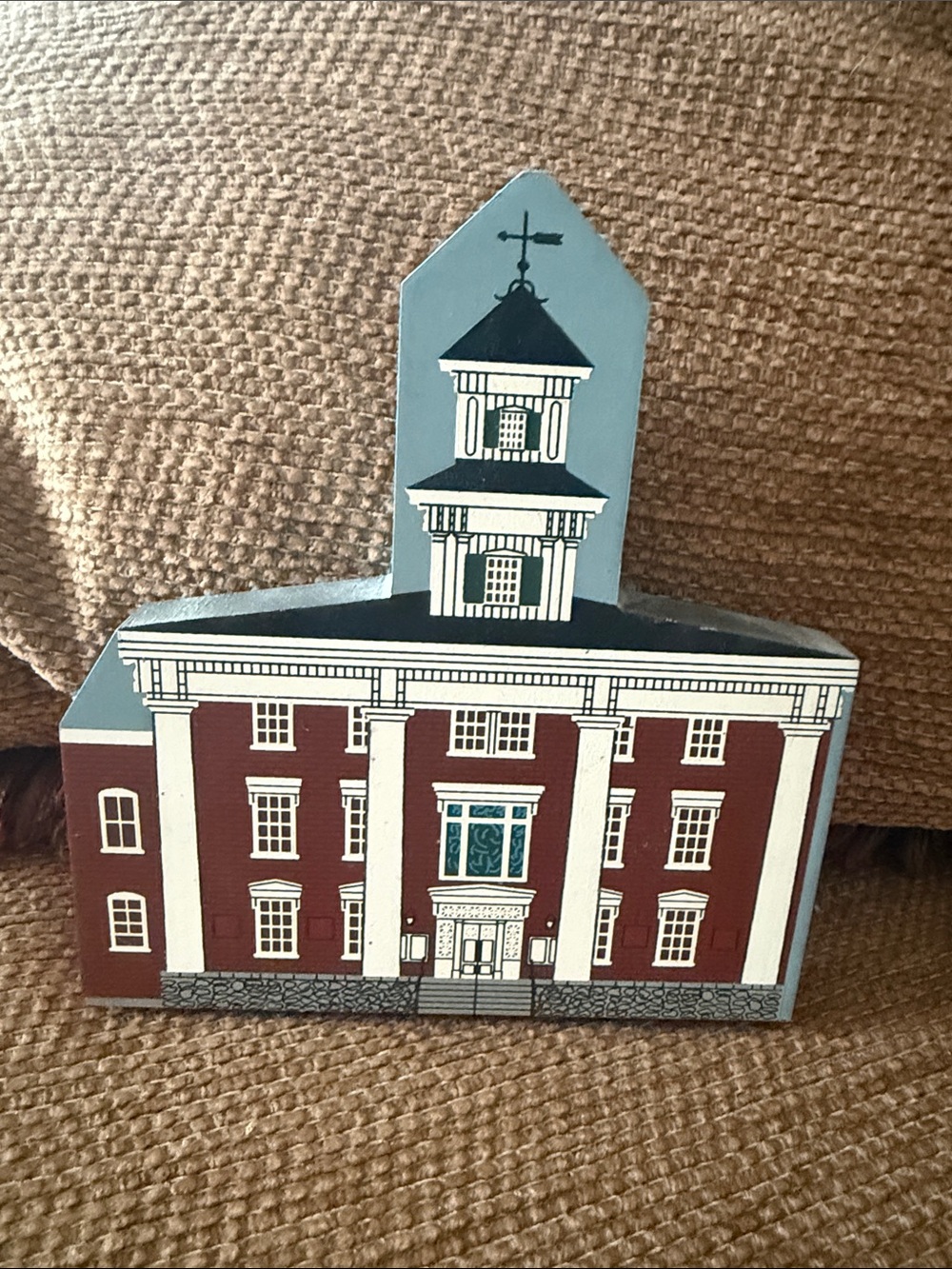 Washington County Courthouse Abingdon, Virginia Wooden Building Accent